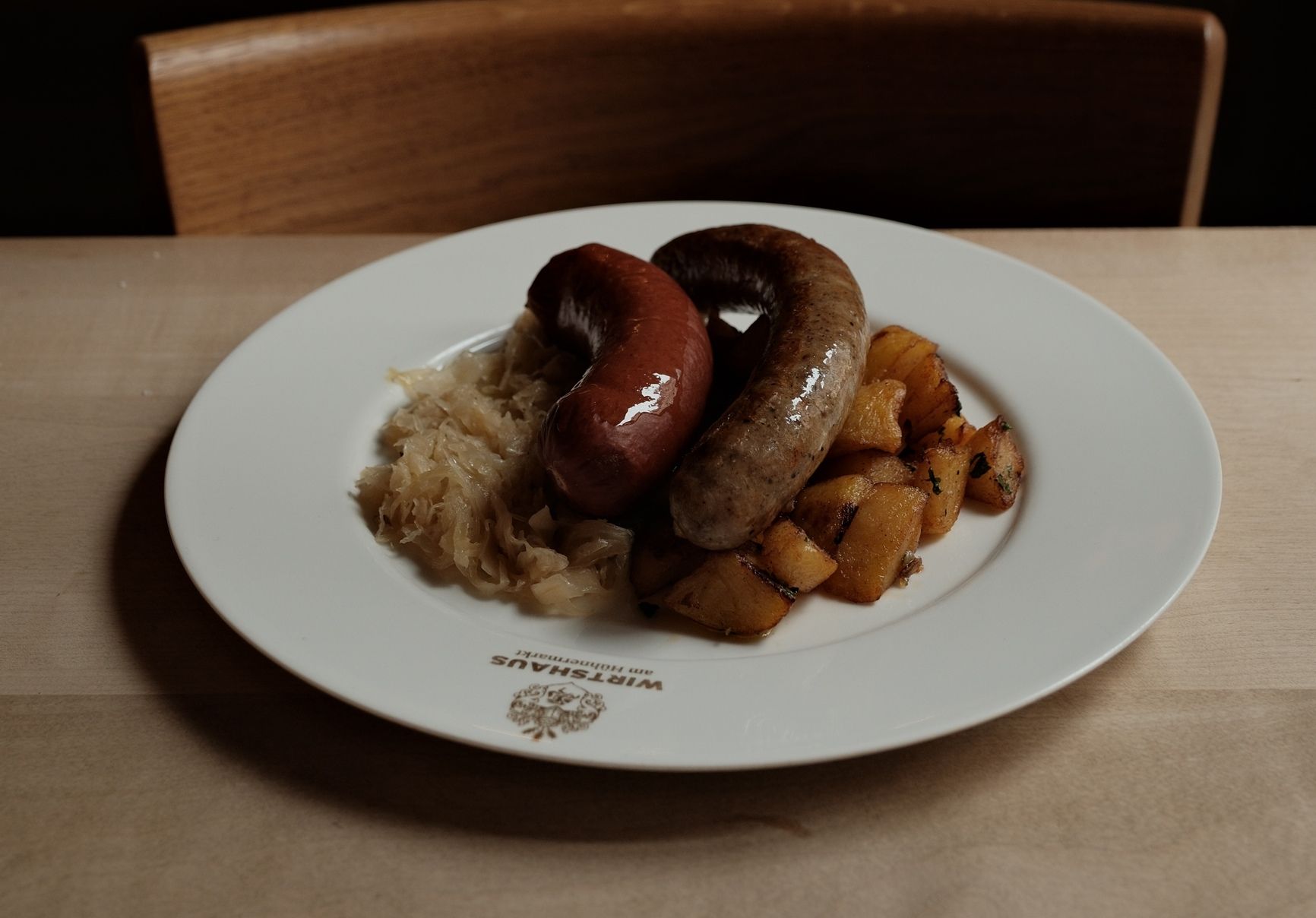 Wirtshaus Wurstplatte mit hausgemachten Würsten