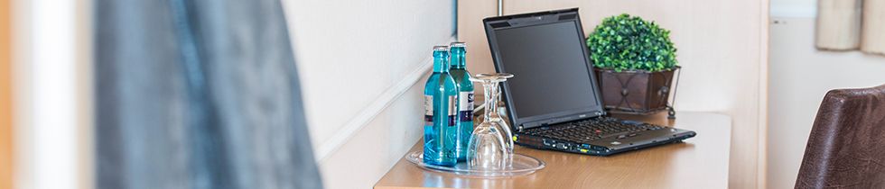 https://cdn.gastronovi.com/tmp/images/_2015-04-15-hotel-franke-160-header_1920x450_or_112258441d5f7ce.jpg