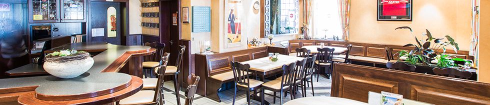 https://cdn.gastronovi.com/tmp/images/_2015-04-15-hotel-franke-293-header_1920x450_or_337835251cfb4c9.jpg