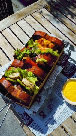 https://cdn.gastronovi.com/tmp/images/_2d478020-7fed-4fec-b3cc-46d1d9ca6d1f_1920x450_or_50821941191bb58fc.jpeg