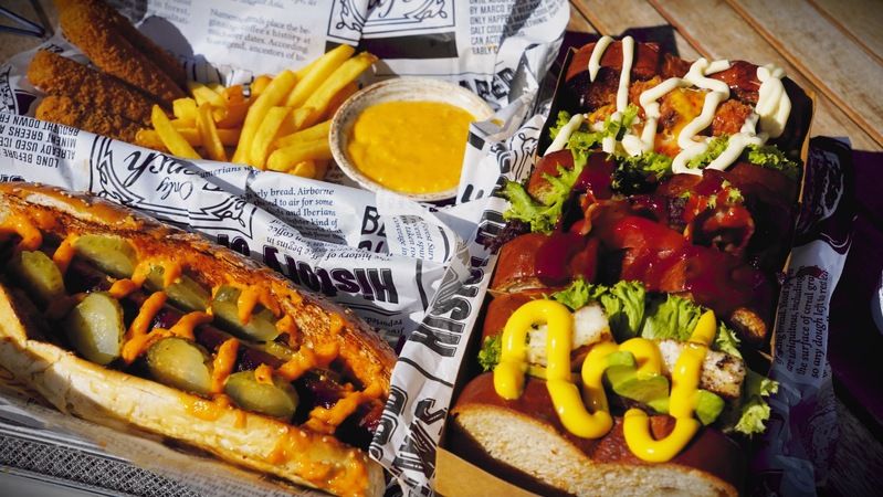 https://cdn.gastronovi.com/tmp/images/_946292e3-7f10-4880-a694-439bd6f07cc9_1920x450_or_5082195444018fee7.jpeg