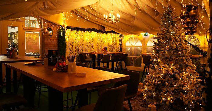 https://cdn.gastronovi.com/tmp/images/ab-winterzelt-innen-kachel-700x368_700x368_of_541812371114da31f.jpg