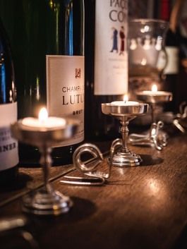 https://cdn.gastronovi.com/tmp/images/adlermedien-traube-01-1202-96-14_564x353_or_405760928ff7060d4.jpg