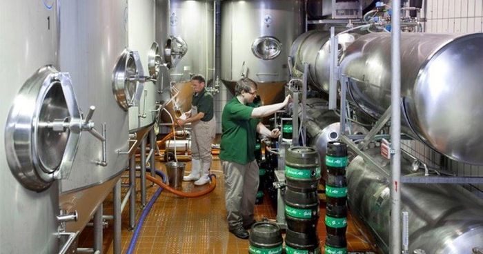 https://cdn.gastronovi.com/tmp/images/alter-bahnhof-2012-w006-brauerei-mike_700x368_of_498679897e03710cc.jpeg