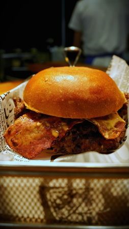 https://cdn.gastronovi.com/tmp/images/b076185f-9342-4419-85ce-746d780a4865_1920x450_or_5082195861de27acf.jpeg
