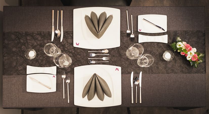 https://cdn.gastronovi.com/tmp/images/banner-reservierung_1920x450_or_3440018879da8d9a5.jpg
