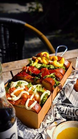 https://cdn.gastronovi.com/tmp/images/be67180a-4e12-43e8-bda7-714a456e0d42_1920x450_or_50821960726404ed3.jpeg
