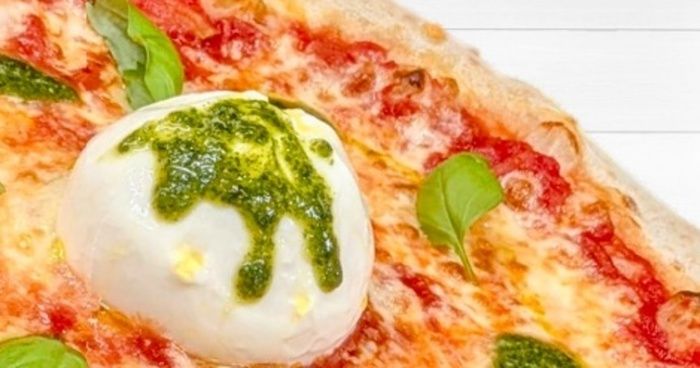https://cdn.gastronovi.com/tmp/images/bild-mit-text-burata-p-seite_700x368_of_505139817e5063602.jpg