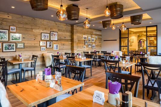 https://cdn.gastronovi.com/tmp/images/bockelmanns-bierhaus-kaminzimmer_678x356_or_229023617bf734245.jpg