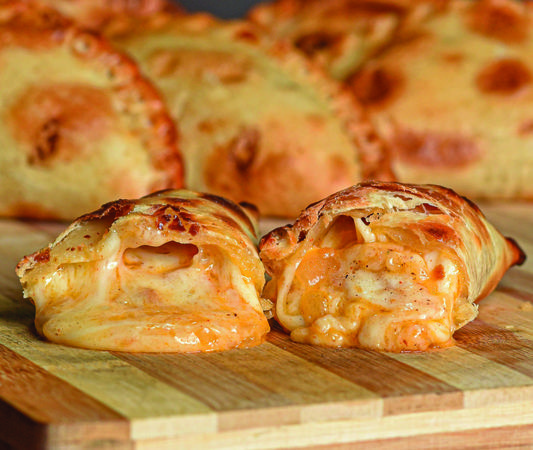 https://cdn.gastronovi.com/tmp/images/cebolla-y-queso_1920x450_or_528265607309cc74c.jpg