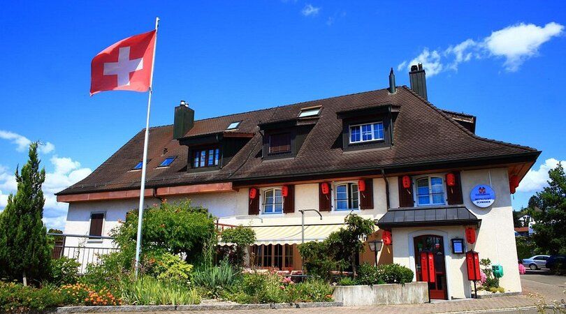 https://cdn.gastronovi.com/tmp/images/china-restaurant-schwanen_1920x450_or_502862222a8178988.jpg