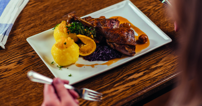 https://cdn.gastronovi.com/tmp/images/dudb-hs-4286_700x368_of_514827105fff910c3.jpg