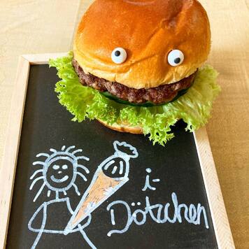https://cdn.gastronovi.com/tmp/images/einschulung_678x356_or_613782232b432653.jpg