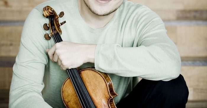 https://cdn.gastronovi.com/tmp/images/erik-schumann-39-25-05-14_700x368_of_62634205b279ee8b.jpg