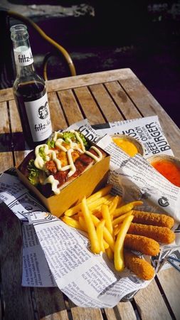 https://cdn.gastronovi.com/tmp/images/fa745121-fafa-4096-9436-4ce9497214d1_1920x450_or_5082197052b434c44.jpeg