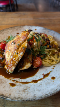 https://cdn.gastronovi.com/tmp/images/fotosessennewsletter2-12_678x356_or_3910792228b19f569.png