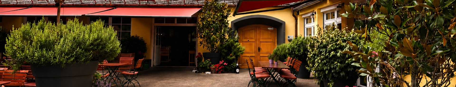 https://cdn.gastronovi.com/tmp/images/gsthof1-aussen_1920x370_of_5260705472fc8041c.png