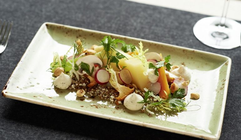 https://cdn.gastronovi.com/tmp/images/header-speise_1920x450_or_626385732dba714b.jpg
