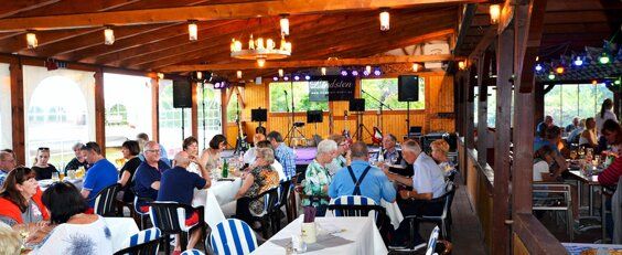 https://cdn.gastronovi.com/tmp/images/hotelbockelmann-17_564x353_or_4917375213d3ec04d.jpg