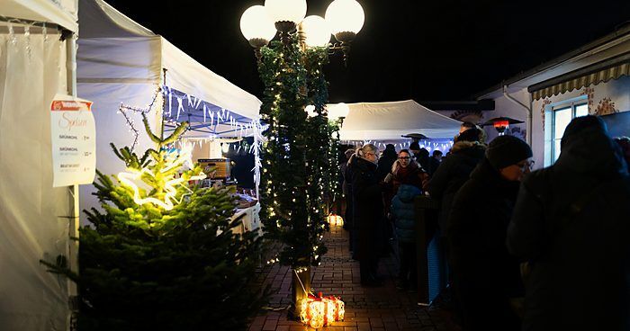 https://cdn.gastronovi.com/tmp/images/hs-weihnachtsmarkt-biergarten-kachel-700x368_700x368_of_541526414959640f2.jpg