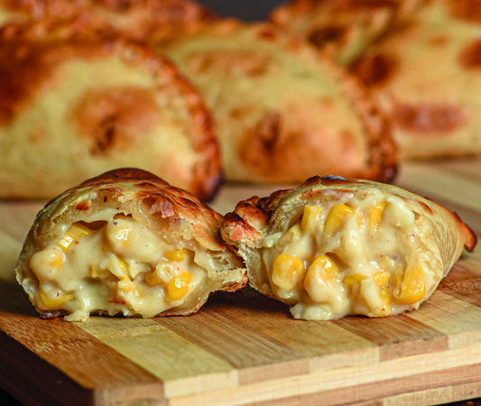https://cdn.gastronovi.com/tmp/images/humita_1920x450_or_528265621ce08f692.jpg