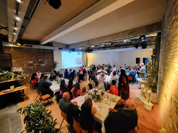 https://cdn.gastronovi.com/tmp/images/imagesklein-02_1920x450_or_41762018831283925.png