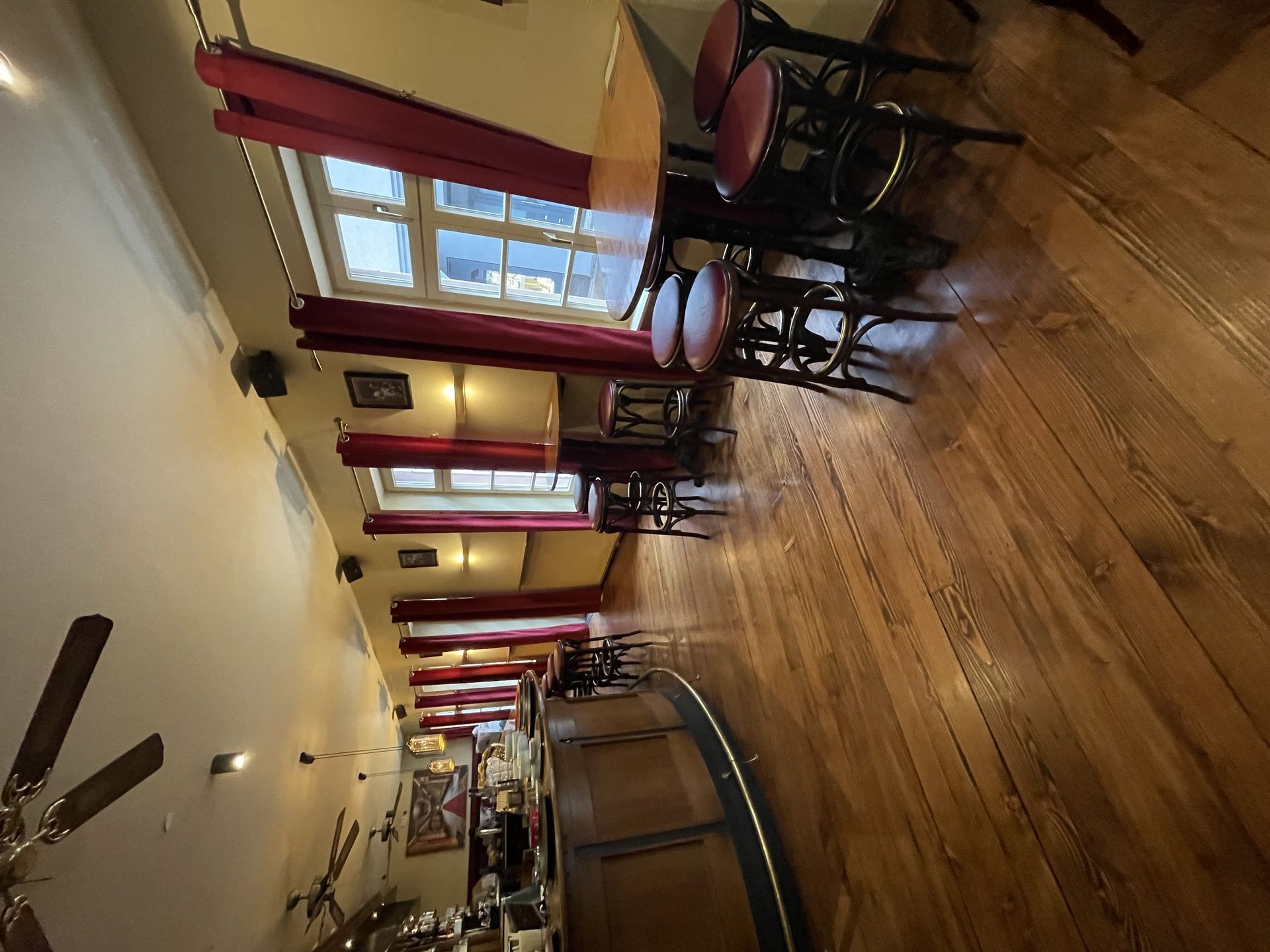 https://cdn.gastronovi.com/tmp/images/img-1649_1920x1920_or_374806805a220178e.jpeg