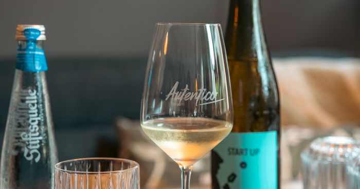 https://cdn.gastronovi.com/tmp/images/jpg-7-von-74_700x368_of_4171979950e076333.jpg