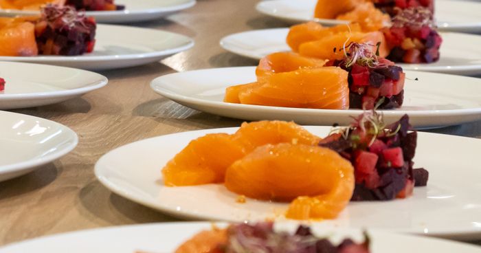 https://cdn.gastronovi.com/tmp/images/koch_700x368_of_34400307701e4263e.jpg