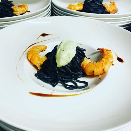 https://cdn.gastronovi.com/tmp/images/landgasthaus-zum-michel-e48e499d-8951-4821-baf7-5479533a3756-jpeg_1920x450_or_477697432d036de7d.jpg