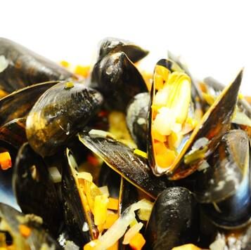 https://cdn.gastronovi.com/tmp/images/muscheln_678x356_or_1228761981e4464e9.jpg