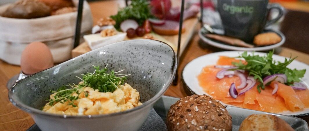 https://cdn.gastronovi.com/tmp/images/p1010078-small_1920x450_or_5006651537767f6d2.jpg
