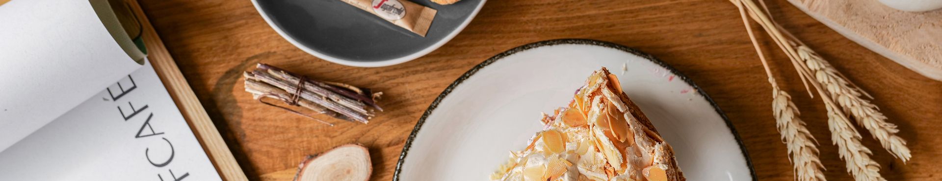 https://cdn.gastronovi.com/tmp/images/p1013268_1920x370_of_500658174b6e1cd8c.jpg