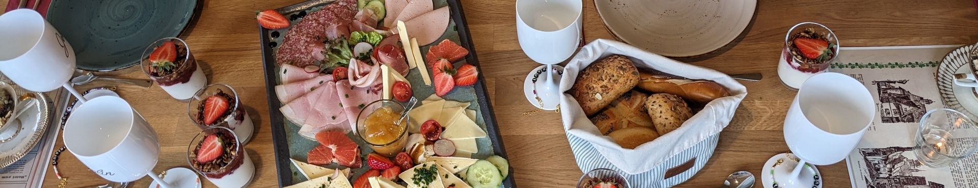 https://cdn.gastronovi.com/tmp/images/pxl-20260502-080846210_1920x370_of_485582891dfa8c05a.jpg