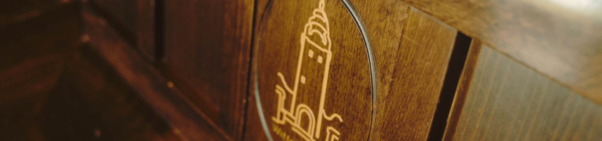 https://cdn.gastronovi.com/tmp/images/reservierung-3840x900_1920x450_or_4143437407ce0417b.png