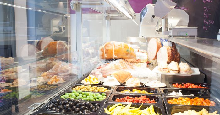 https://cdn.gastronovi.com/tmp/images/seite-genusspalais-text-frischetheke_700x368_of_34400157954a3f200.jpg