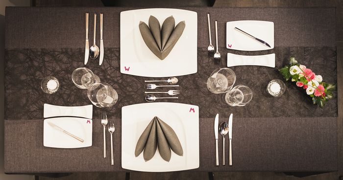 https://cdn.gastronovi.com/tmp/images/seite-tagen-feiern-text-trauerfeiern_700x368_of_34400060639942614.jpg
