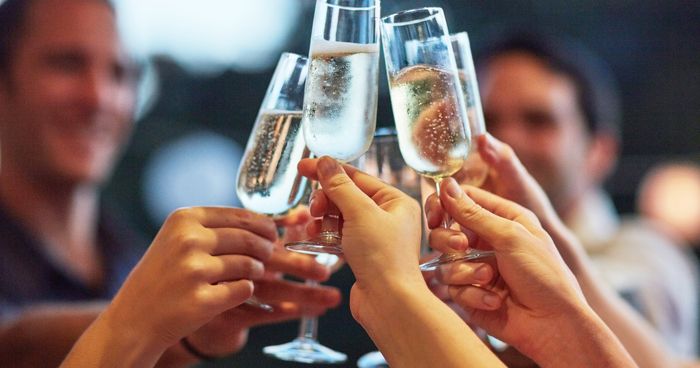 https://cdn.gastronovi.com/tmp/images/shutterstock-2500132985_700x368_of_49644942476e091d2.jpg