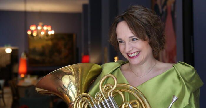 https://cdn.gastronovi.com/tmp/images/sibylle-mahni-b0c6e257-bd54-4163-9449-7f5442209d3a_700x368_of_62639210c40c36ac.jpeg