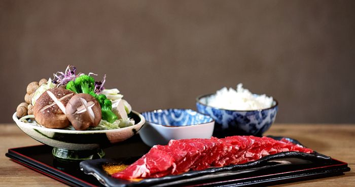 https://cdn.gastronovi.com/tmp/images/sukiyakitellerizakaya-ooen-3_700x368_of_540613038ac9bf589.jpg