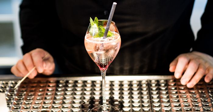 https://cdn.gastronovi.com/tmp/images/thekenkraft_700x368_of_344003196456765b0.jpg