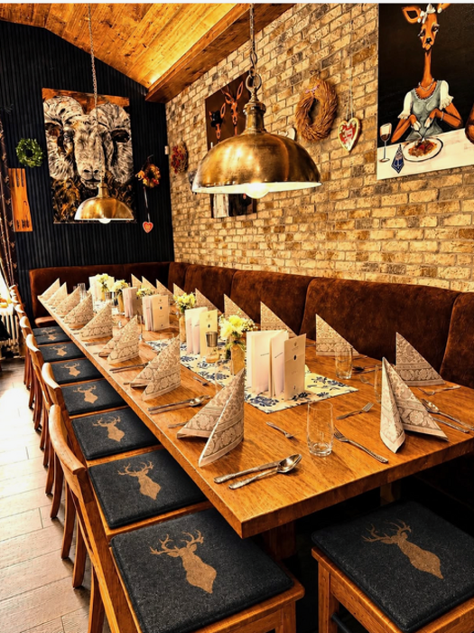 https://cdn.gastronovi.com/tmp/images/tischfoto_525x700_of_52606949020ce339e.png